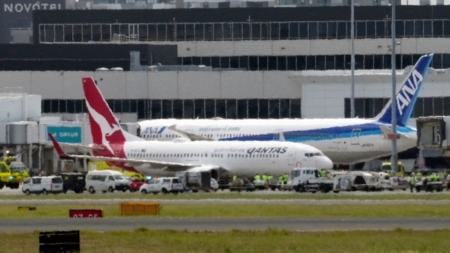 Qantas plane lands safely after mayday call over Pacific