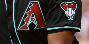 Diamondbacks Sign 8-Year MLB Veteran Hurler: Report