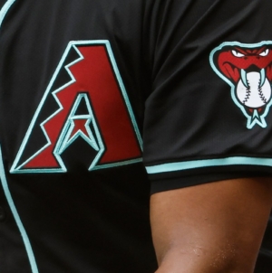 Diamondbacks Sign 8-Year MLB Veteran Hurler: Report