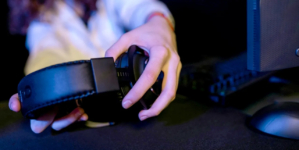 Google Fast Pair WhisperPair flaws allow Bluetooth device hijacking