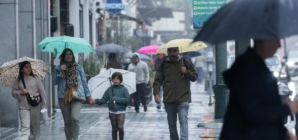 L.A.’s warm stretch to end; cooler weather and showers are on the way, forecasters say
