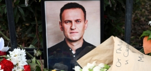 Why a dart frog poison believed to have killed Alexei Navalny points to the Kremlin