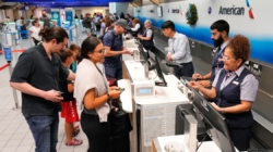 Severe weather threatens to disrupt peak Thanksgiving travel period