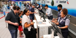 Severe weather threatens to disrupt peak Thanksgiving travel period