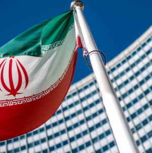 U.S. and Iran may hold talks in Istanbul on Friday as Trump weighs military action