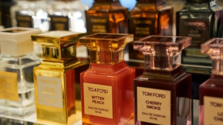Estée Lauder accuses Walmart of selling counterfeit versions of its products