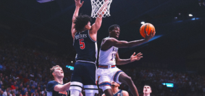 No. 9 Kansas Beats Top-Ranked And Previously Unbeaten Arizona 82-78