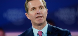 Comparing Andy Beshear, Gavin Newsom as they eye White House