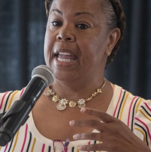 L.A. County CEO, who got $2-million settlement, is resigning