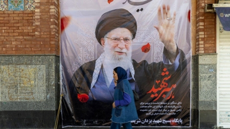 As Iran war expands, Trump says he must have a role in choosing the country’s next leader