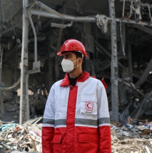 Iran launches deadly missile attacks on Israel, Gulf states as war spirals