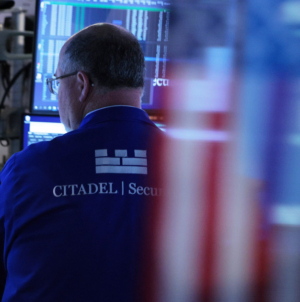 S&P 500 hits new all-time high despite Iran war