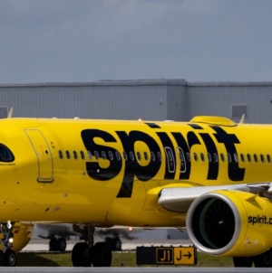 Why is the Trump administration considering bailing out Spirit Airlines?