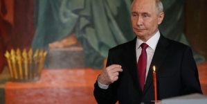 Ukraine, Russia accuse each other of violating Putin’s Orthodox Easter ceasefire