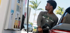 Oil prices plummet after Iran says Strait of Hormuz is “completely open”