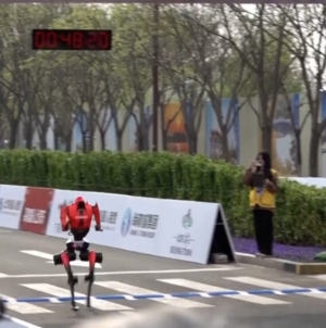 Humanoid robot runs a half-marathon race faster than the human world record