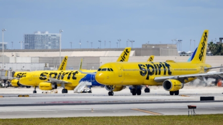 Spirit Airlines shutting down after failed effort at government rescue deal