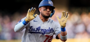 Wife, kids of Dodgers’ Miguel Rojas survive Venezuela earthquakes