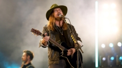 Billy Ray Cyrus reveals recovery from vocal paralysis and sepsis battle