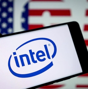 Intel shares leap after Trump says it’s working with Apple to make chips in the U.S.