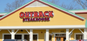 Outback Steakhouse sued for $1.5 million over alleged mashed potato slip-and-fall