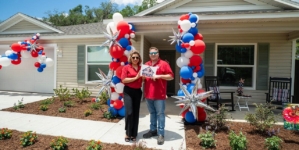 High-school students build mortgage-free homes for injured veterans