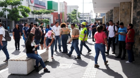 Powerful earthquake hits Mexico-Guatemala border, triggering tsunami alert