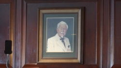 KFC founder Colonel Sanders memorabilia auction draws collectors to Kentucky