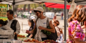U.S. economy slowed in second quarter, but consumers continue to spend