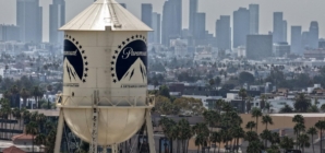Judge temporarily halts Paramount-Warner Bros. Discovery merger