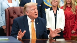 Trump says U.S. continues to hold peace talks with Iran