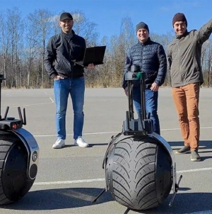 1Rollo one-wheeled AI security robot plans commercial launch in 2027