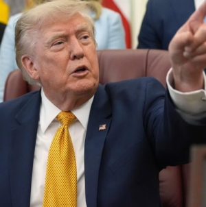 Despite Trump’s remarks, no new negotiations with Iran are planned, U.S. officials tell CBS News