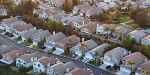 Mortgage rates hit highest level in a year amid persistent inflation fears