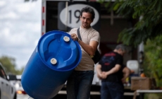Hundreds of thousands of people in Puerto Rico wake up with no running water as rationing begins: “It’s brutal”