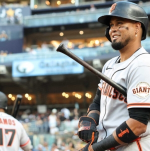 Luis Arraez Joins Phillies’ Postseason Chase, Thanks Bryce Harper For Position Move