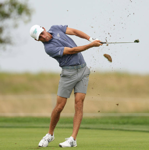 Joaquin Niemann Continues To Lead At LIV Golf New York
