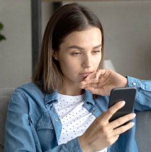 Simple scam text checks to run before you click, pay or share info